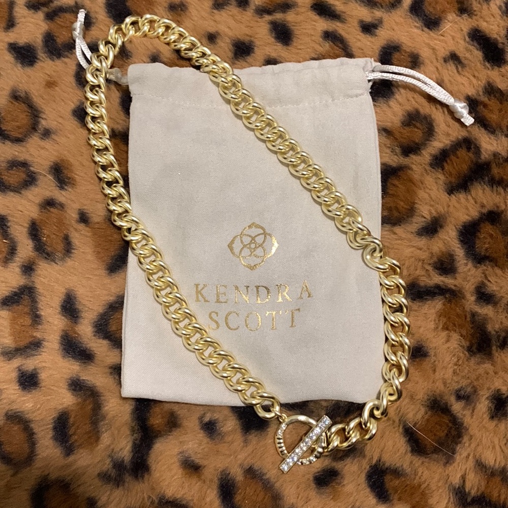 Kendra Scott Necklace